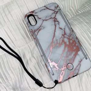 Iphone xs max lumee case